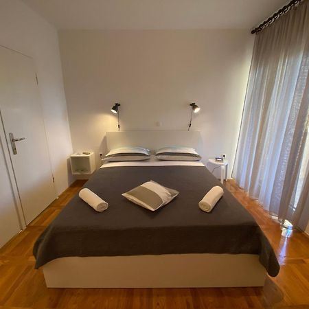 Studio apartment&rooms ADRIA Vodice Esterno foto