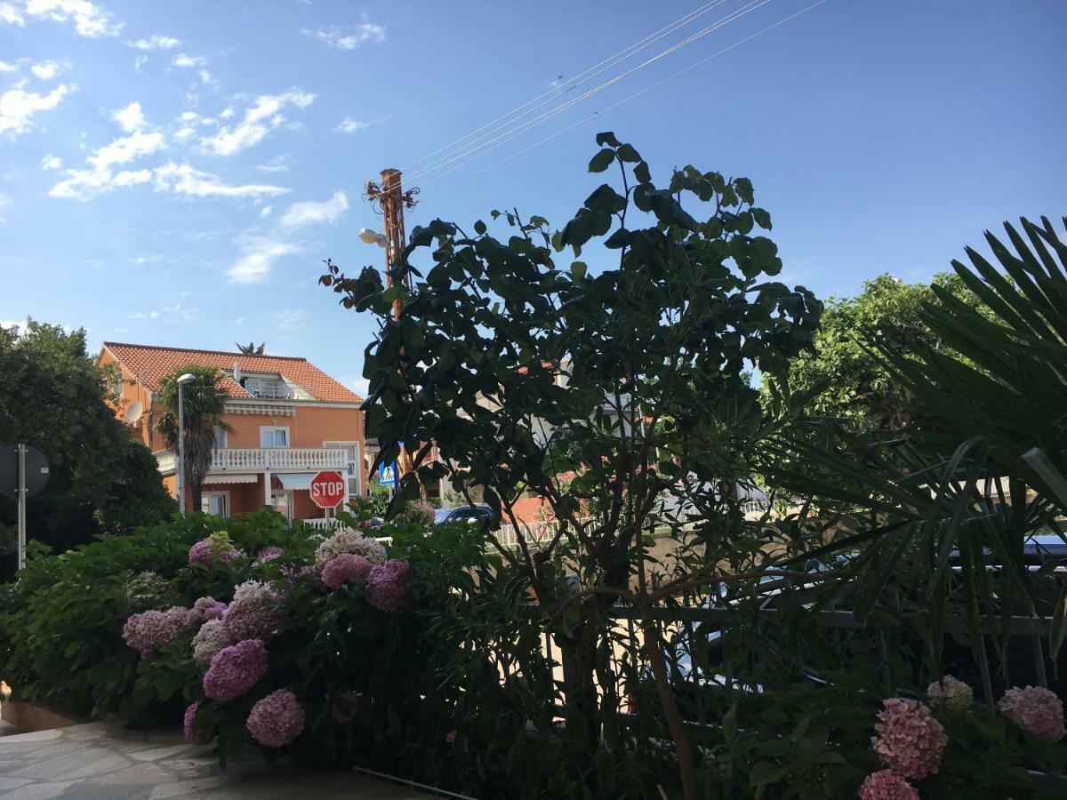 Studio apartment&rooms ADRIA Vodice Esterno foto